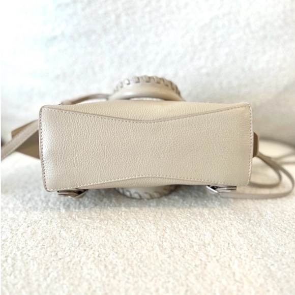 Auth LIKE NEW Balenciaga Neo mini Cream calfskin Leather Handbag 2 way strap - Picture 5 of 14